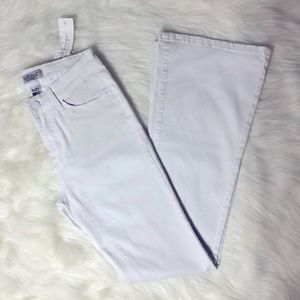 Judy Blue White Flare Pants Size 5/27